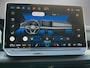 Volkswagen Golf 1.5 eTSI 150pk DSG R-Line Edition · Panoramadak · Apple/Android Car Play · Camera + Parkeersensoren · Garantie t/m 28-07-2030 of 100000km.