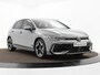 Volkswagen Golf 1.5 eTSI 150pk DSG R-Line · Apple/Android Car Play · Trekhaak ·  Camera + Parkeersensoren · Stoelverwarming · Garantie t/m 24-09-2030 of 100000km.