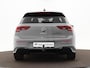 Volkswagen Golf 1.5 eTSI 150pk DSG R-Line · Apple/Android Car Play · Trekhaak ·  Camera + Parkeersensoren · Stoelverwarming · Garantie t/m 24-09-2030 of 100000km.