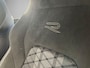 Volkswagen Golf 1.5 eTSI 150pk DSG R-Line · Apple/Android Car Play · Trekhaak ·  Camera + Parkeersensoren · Stoelverwarming · Garantie t/m 24-09-2030 of 100000km.