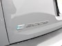 Peugeot e-2008 EV Allure 50 kWh Navigatie Apple Carplay/Android Auto Climate Control Led Parkeer sensoren Cruise Control Stoelverwarming
