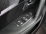 Peugeot e-2008 EV Allure 50 kWh Navigatie Apple Carplay/Android Auto Climate Control Led Parkeer sensoren Cruise Control Stoelverwarming