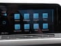 Volkswagen Golf 1.0 TSI Life Lounge 110pk Navigatie Apple Carplay/Android auto Climate Control Parkeersensoren 17"Lichtmetalen velgen Extra Getint Glas Cruise Control Stoel- en stuurverwarming Ledverlichting
