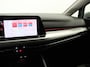 Volkswagen Golf 1.0 TSI Life Lounge 110pk Navigatie Apple Carplay/Android auto Climate Control Parkeersensoren 17"Lichtmetalen velgen Extra Getint Glas Cruise Control Stoel- en stuurverwarming Ledverlichting