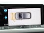 Volkswagen Golf 1.0 TSI Life Lounge 110pk Navigatie Apple Carplay/Android auto Climate Control Parkeersensoren 17"Lichtmetalen velgen Extra Getint Glas Cruise Control Stoel- en stuurverwarming Ledverlichting