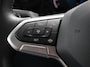 Volkswagen Golf 1.0 TSI Life Lounge 110pk Navigatie Apple Carplay/Android auto Climate Control Parkeersensoren 17"Lichtmetalen velgen Extra Getint Glas Cruise Control Stoel- en stuurverwarming Ledverlichting