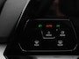 Volkswagen Golf 1.0 TSI Life Lounge 110pk Navigatie Apple Carplay/Android auto Climate Control Parkeersensoren 17"Lichtmetalen velgen Extra Getint Glas Cruise Control Stoel- en stuurverwarming Ledverlichting