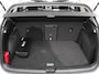 Volkswagen Golf 1.0 TSI Life Lounge 110pk Navigatie Apple Carplay/Android auto Climate Control Parkeersensoren 17"Lichtmetalen velgen Extra Getint Glas Cruise Control Stoel- en stuurverwarming Ledverlichting