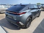 Toyota C-HR / C-HR+ — Actieradius (WLTP) 507 km Executive AWD 77 kWh 343PK Nieuw uit voorraad leverbaar Inruilactie 2.500,-!! Trekkracht 1.500kg meest luxe uitvoering