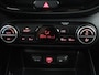 Kia e-Soul DynamicLine 64 kWh | SOH 97,5% | Cruise control | Carplay | Park assist | Camera | Climate control | Virtueel dashboard | plug-in