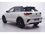 Volkswagen T-Roc 1.5 TSI R-Line NAP 2e Eig. Rijklaar R-line int./ext. Apple/Android Led koplampen Camera Stoelverwarming PDC v+a Digital Cockpit