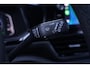Volkswagen T-Roc 1.5 TSI R-Line NAP 2e Eig. Rijklaar R-line int./ext. Apple/Android Led koplampen Camera Stoelverwarming PDC v+a Digital Cockpit