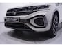 Volkswagen T-Roc 1.5 TSI R-Line NAP 2e Eig. Rijklaar R-line int./ext. Apple/Android Led koplampen Camera Stoelverwarming PDC v+a Digital Cockpit