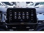 Volkswagen T-Roc 1.5 TSI R-Line NAP 2e Eig. Rijklaar R-line int./ext. Apple/Android Led koplampen Camera Stoelverwarming PDC v+a Digital Cockpit