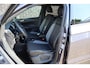 Volkswagen T-Cross 1.0 TSI 115pk Life Edition Afneembare Trekhaak | Navigatie | Automatische Airconditioning