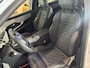 Peugeot e-5008 GT Exclusive 73 kWh 7p Navigatie | Panorama Dak | Leder | Elektrische Stoelen met geheugen | Full options