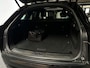 Land Rover Range Rover Velar 2.0 P400e S Pano | Meridian | Memory | ACC | Dodehoek | Sfeer