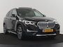 BMW X1 xDrive25e Business Edition Plus | SOH 91,4% | Panoramadak | Leder | Stoelverwarming | Sfeerverlichting | Cruise control | Navigatie | Park assist | PHEV