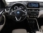 BMW X1 xDrive25e Business Edition Plus | SOH 91,4% | Panoramadak | Leder | Stoelverwarming | Sfeerverlichting | Cruise control | Navigatie | Park assist | PHEV