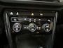 Volkswagen T-Roc 1.5 TSI 150pk DSG Sport Parkeersensoren Navigatie App-Connect DAB+