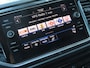 Volkswagen T-Roc 1.5 TSI Sport Business R-line DSG | camera | stoelverwarming | adaptive cruise