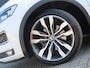 Volkswagen T-Roc 1.5 TSI Sport Business R-line DSG | camera | stoelverwarming | adaptive cruise