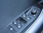 Skoda Karoq 1.5 TSI ACT Sportline Business | trekhaak wegklapbaar | camera | Elektrisch bedienbare achterklep | stoelverwarming |