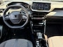 Peugeot 2008 1.2 PURETECH 130PK AUT. ALLURE FACELIFT NAVI CAMERA CARPLAY STOELVERWARMING AIRCO LMV PDC