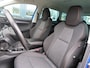 Skoda Karoq 1.5 TSI ACT Clever | stuurwiel verwarmd | verwarmbare voorruit | navi | camera | 4 season banden