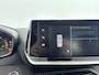 Peugeot e-2008 EV ACTIVE PACK 50 kWh | 3 FASE | CLIMA | PDC | NAVI via APPLE CAR PLAY & ANDROID AUTO | 16'' LM VELGEN | CRUISE | ELECTRIC | AUTOMAAT |