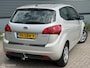 Kia Venga 1.4 CVVT Brooklyn - Navi - Cruise - Camera - Trekhaak -