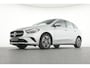 Mercedes-Benz B-klasse 250 e Plug-In Hybride Trekhaak | Ledkoplampen | Parkeerpakket met achteruitrijcamera | EASY PACK achterklep | Stoelverwarming. Inclusief 24 maanden Mercedes-Benz Certified garantie voor Europa.