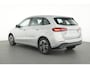 Mercedes-Benz B-klasse 250 e Plug-In Hybride Trekhaak | Ledkoplampen | Parkeerpakket met achteruitrijcamera | EASY PACK achterklep | Stoelverwarming. Inclusief 24 maanden Mercedes-Benz Certified garantie voor Europa.
