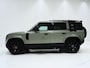 Land Rover Defender 110 2.0 P400e 110 | Panoramadak | Trekhaak | Leder | Stoelventilatie | Luchtvering | 360 | Memory