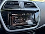 Suzuki S-Cross 1.0 Boosterjet Exclusive | Automaat | Trekhaak 1200 KG | Navigatie | Stoelverwarming | Climate Control | Cruise control | Lichtmetaal | Hoge zitpositie | Parkeercamera |