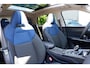 Lynk & Co 01 262PK AUT7 | Panoramadak | 360 Graden camera | Elektrische bestuurdersstoel met geheugen | Stoelverwarming | Actieve bochtverlichting | Adaptieve Cruise Control | Stuurassistent | Lane Assist | Navigatie | Elektrische Achterklep | Keyless Entry | Dodehoekassistent
