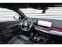 BMW i5 eDrive40 84 kWh | M Sport Pro | BTW | Leder | Black Pack | Iconic Glow Grile | 360 Cam |