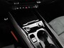 Audi Q3 1.5 e-hybrid S edition 272 PK | Adaptive cruise control | Elektrische voorstoelen | Dodehoekdetectie | Verwarmbare voorstoelen | 360 graden camera | Head-up display | LED-koplampen | Privacy glas | Trekhaak | Comfortsleutel | Alarm Klasse III |