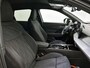 Audi Q3 1.5 e-hybrid S edition 272 PK | Adaptive cruise control | Elektrische voorstoelen | Dodehoekdetectie | Verwarmbare voorstoelen | 360 graden camera | Head-up display | LED-koplampen | Privacy glas | Trekhaak | Comfortsleutel | Alarm Klasse III |