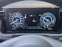 Hyundai Tucson 1.6 T-GDI PHEV Comfort Smart 4WD / Dealer onderhouden / Fabrieksgarantie tot 05-2027 / Accu SoH 100 %/ Adapt. CC / Camera / Navigatie / Apple Carplay Android / Stuur- & stoelverwarming / 19" LM wielen /