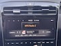 Hyundai Tucson 1.6 T-GDI PHEV Comfort Smart 4WD / Dealer onderhouden / Fabrieksgarantie tot 05-2027 / Accu SoH 100 %/ Adapt. CC / Camera / Navigatie / Apple Carplay Android / Stuur- & stoelverwarming / 19" LM wielen /