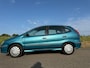 Nissan Almera Tino 1.8 Acenta incl nw apk! zeer leuke en ruime auto !