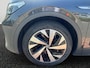 Volkswagen ID.4 First 77 kWh | 204Pk | Trekhaak | Stoelverwarming | A.cam |
