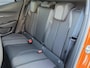 Peugeot e-2008 EV GT 50 kWh Navigatie | SOH 93% | Parkeercamera | Parkeersensoren | Climate control |