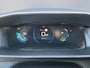 Peugeot e-2008 EV GT 50 kWh Navigatie | SOH 93% | Parkeercamera | Parkeersensoren | Climate control |