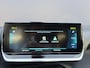 Peugeot e-2008 EV GT 50 kWh Navigatie | SOH 93% | Parkeercamera | Parkeersensoren | Climate control |