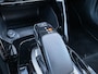 Peugeot e-2008 EV GT 50 kWh Navigatie | SOH 93% | Parkeercamera | Parkeersensoren | Climate control |