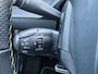 Peugeot e-2008 EV GT 50 kWh Navigatie | SOH 93% | Parkeercamera | Parkeersensoren | Climate control |