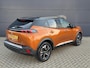 Peugeot e-2008 EV GT 50 kWh Navigatie | SOH 93% | Parkeercamera | Parkeersensoren | Climate control |