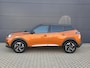 Peugeot e-2008 EV GT 50 kWh Navigatie | SOH 93% | Parkeercamera | Parkeersensoren | Climate control |